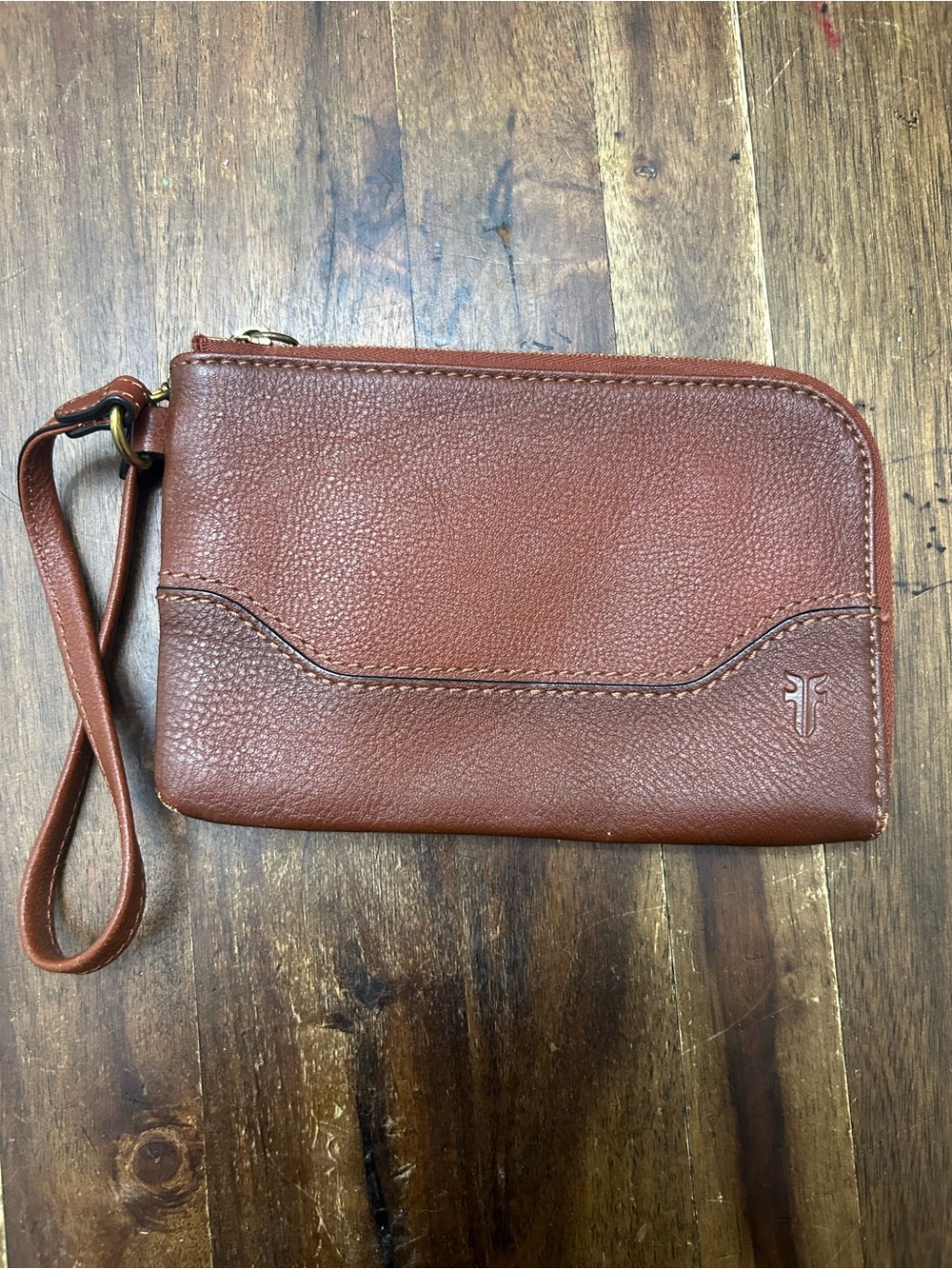 Frye, Leather Wristlet Clutch - Brown